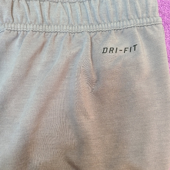 Nike Pro Training Dri-Fit Capri Pants XL - Picture 4 of 5